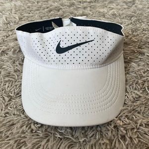 Nike Golf Visor 🏌️‍♀️⛳️